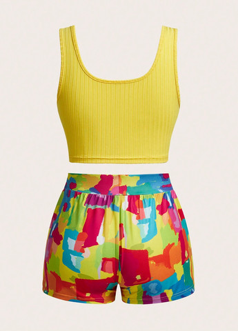 Комбинированный летний комплект (топ, шорты, накидка) SHEIN