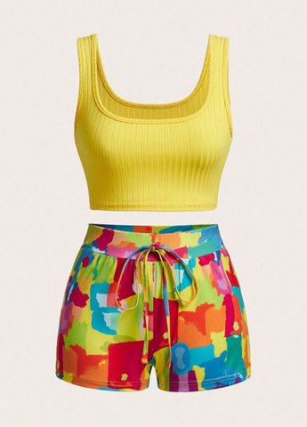 Комбинированный летний комплект (топ, шорты, накидка) SHEIN