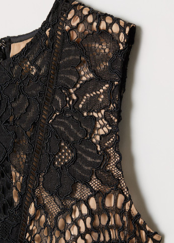 Черное кэжуал платье H&M однотонное