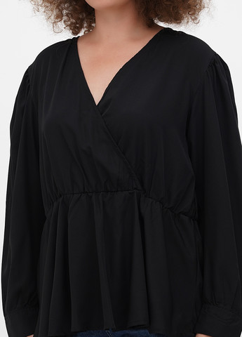 Черная демисезонная блуза на запах, с баской Boohoo
