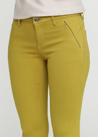 Фисташковые джинсовые демисезонные зауженные брюки Sassofono