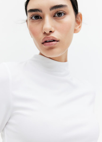 Топ H&M (369944074)