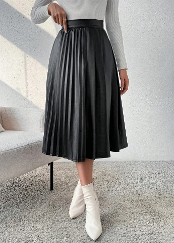 Черная кэжуал однотонная юбка SHEIN плиссе