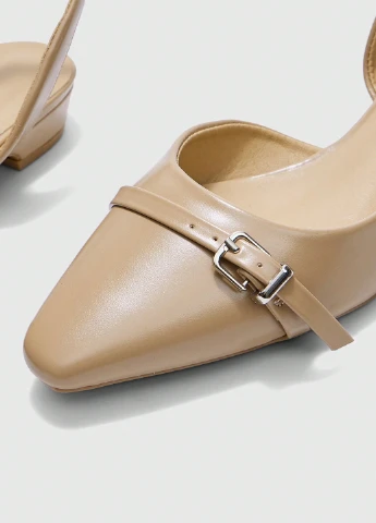 SHEIN Туфлі бежевий з штучна шкіра, китай — демісезон (366257690)