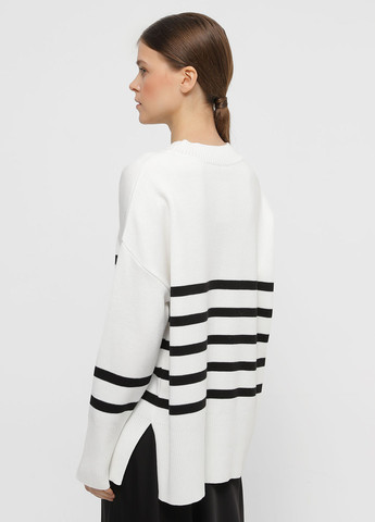 Молочный демисезонный свитер джемпер Braska 061/388