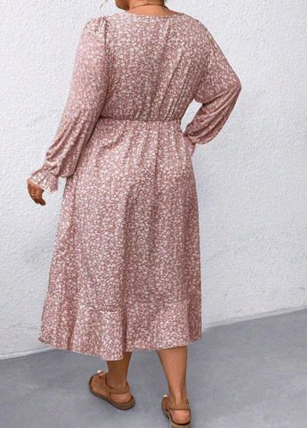 Розовое кэжуал платье на запах, клеш SHEIN с цветочным принтом