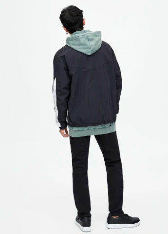 Комбінована вітровка Pull & Bear