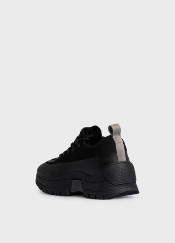 Черные всесезонные кроссовки Calvin Klein Jeans