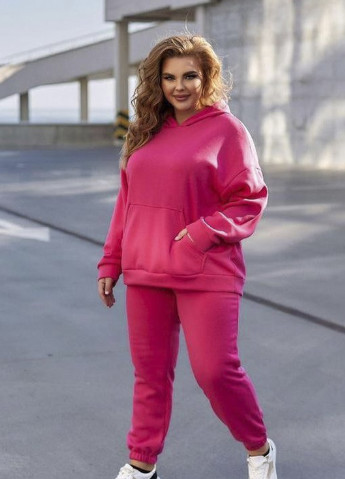 Спортивный костюм женский на флисе розового цвета батал Let's Shop (255275598)