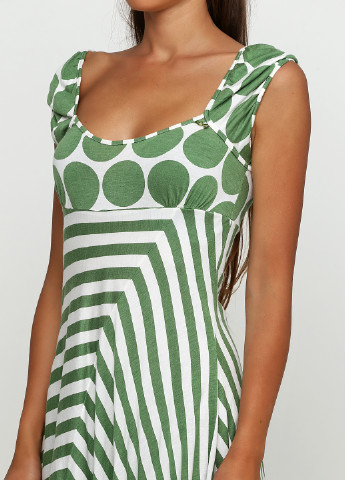 Зеленое коктейльное платье а-силуэт Killah с геометрическим узором