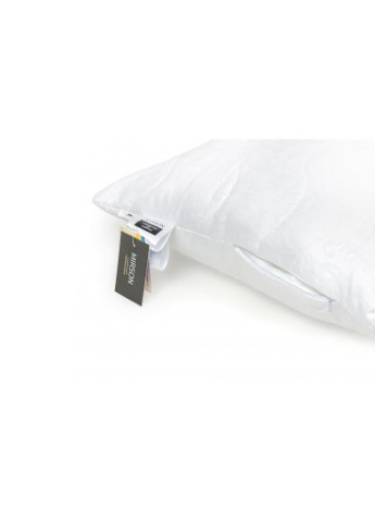 Одеяло MirSon Набор BamBoo №1684 Eco Light White Одеяло 200х220 + подушки (2200002655767) No Brand (254010906)