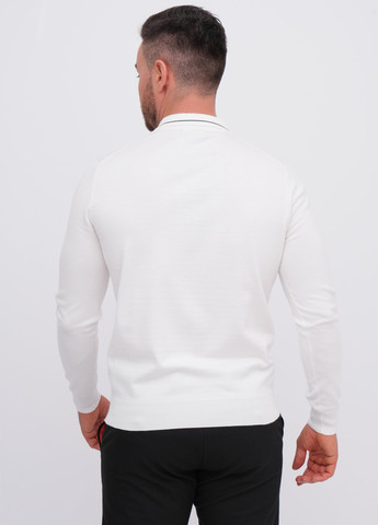 Білий демісезонний светр K.O.R