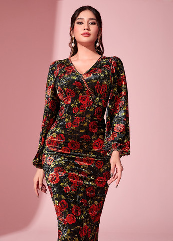 Черное вечернее платье силуэтная, футляр SHEIN розы