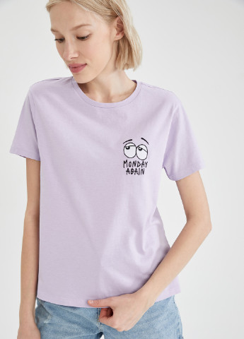 Светло-лиловая летняя футболка DeFacto