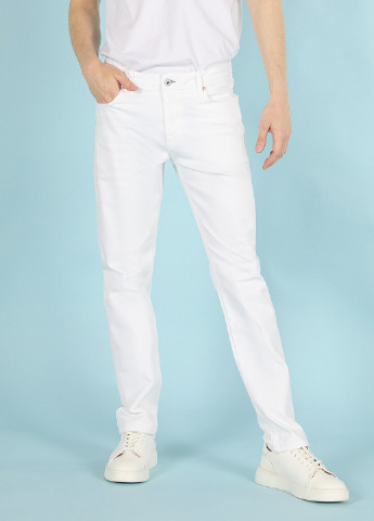 Белые демисезонные прямые джинсы Colin's