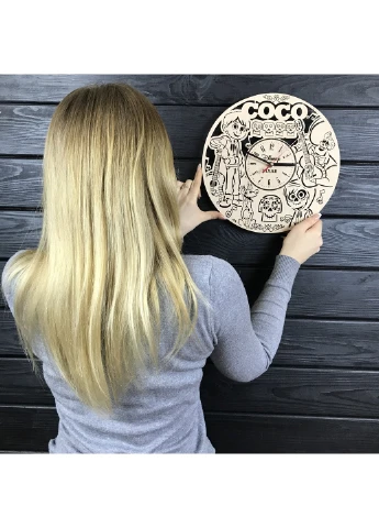 Дитячий настінний годинник з дерева «Коко» 7Arts (253567113)