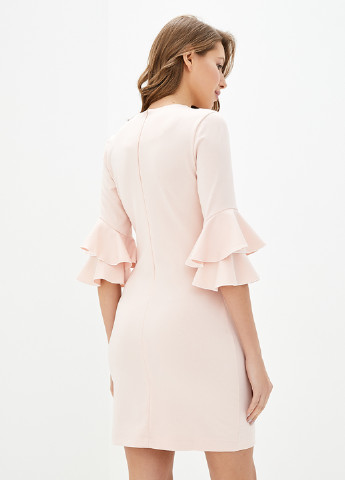 Светло-розовое кэжуал платье футляр Luzana однотонное