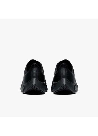 Черные демисезонные кроссовки Nike