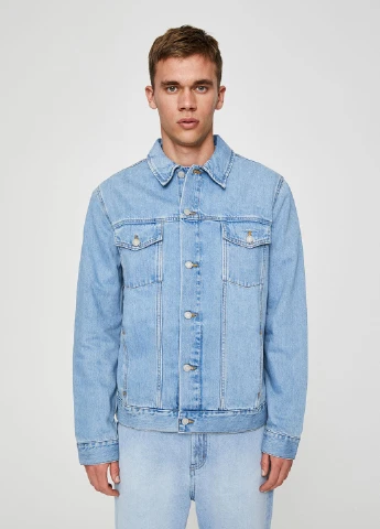 Блакитна демісезонна куртка Pull & Bear