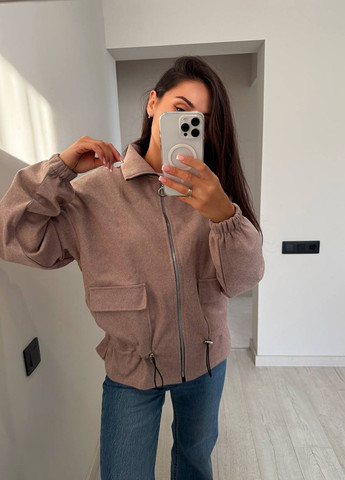 Бежевая демисезонная куртка No Brand