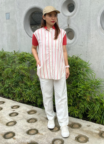 Молочна блуза Uniqlo