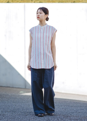 Молочна блуза Uniqlo