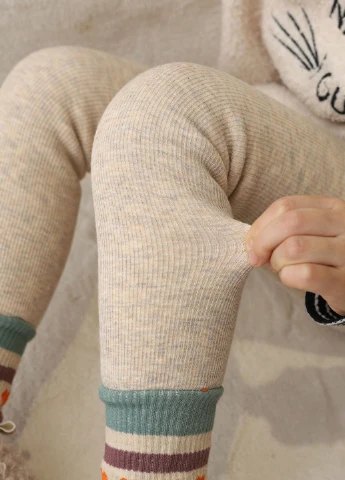 Кремовые демисезонные леггинсы SHEIN