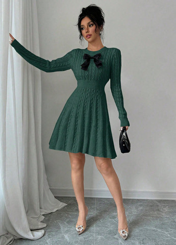 Темно-зеленое праздничный, вечернее, кэжуал платье клеш, а-силуэт, платье-свитер SHEIN однотонное