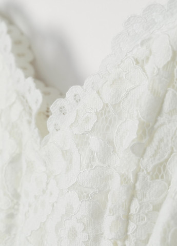 Белое кэжуал свадебное платье H&M