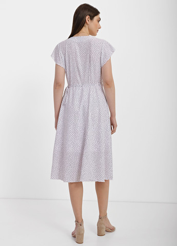 Черно-белое кэжуал платье на запах Braska в горошек