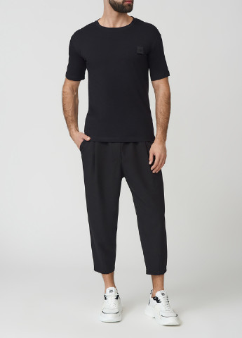 Чорна футболка J.B4 (Just Before)