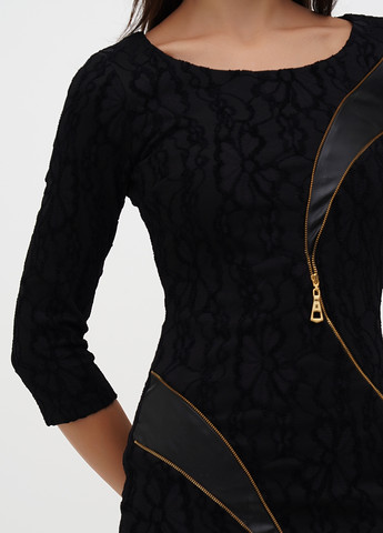 Черное кэжуал платье Sassofono с цветочным принтом