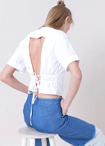Белая блуза Stradivarius