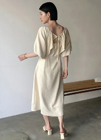 Светло-бежевое кэжуал платье а-силуэт SHEIN однотонное