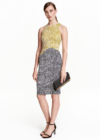 Комбинированное коктейльное платье H&M с геометрическим узором