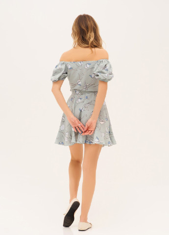 Оливковое повседневный платье женское клеш ISSA PLUS с цветочным принтом