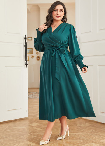 Темно-зеленое кэжуал платье на запах SHEIN однотонное