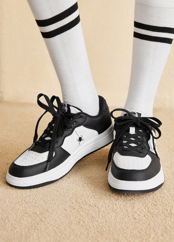 Кроссовки SHEIN чёрно-белые всесезоны (322852182)