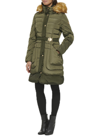 Зеленая зимняя куртка Guess