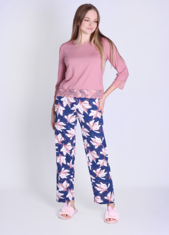 Розовый демисезонный комплект женский из вискозы VNOCHI