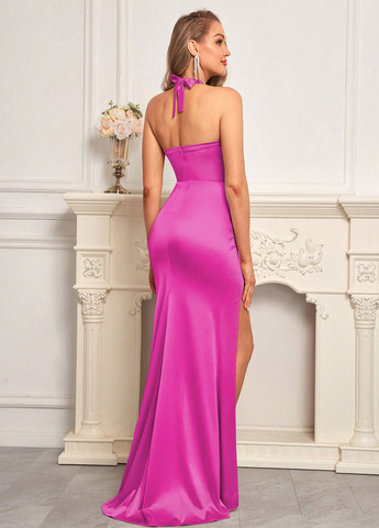 Малиновое вечернее платье с открытой спиной SHEIN однотонное