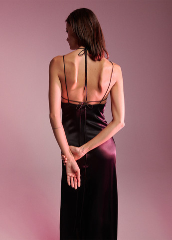 Чорна вечірня сукня сукня-комбінація Reserved однотонна
