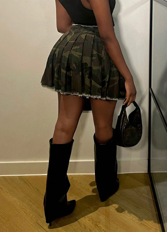 Разноцветная кэжуал камуфляжная юбка SHEIN клешированная
