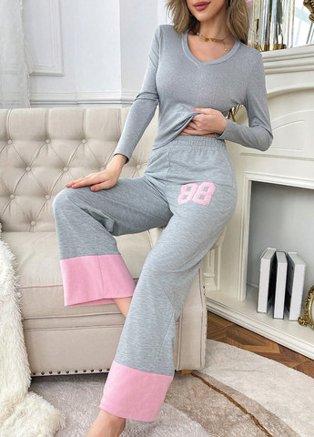 Комбинированный демисезонный комплект (лонгслив, брюки) SHEIN