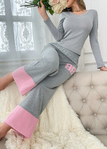 Комбинированный демисезонный комплект (лонгслив, брюки) SHEIN