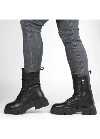 Зимние женские зимние ботинки на низком ходу 197781 Renzoni