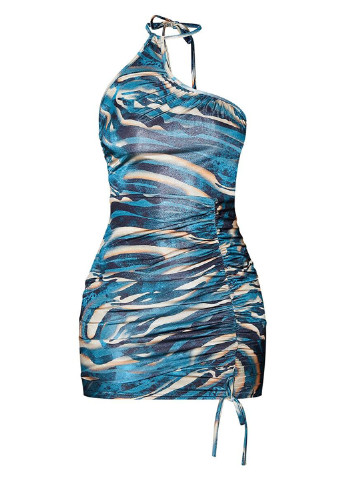 Блакитна коктейльна сукня PrettyLittleThing з абстрактним візерунком