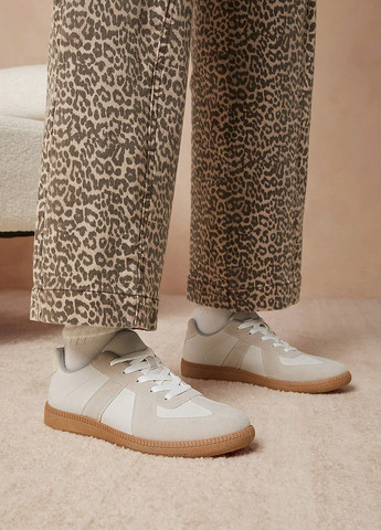 Кроссовки SHEIN светло-серые демисезоны (340304868)