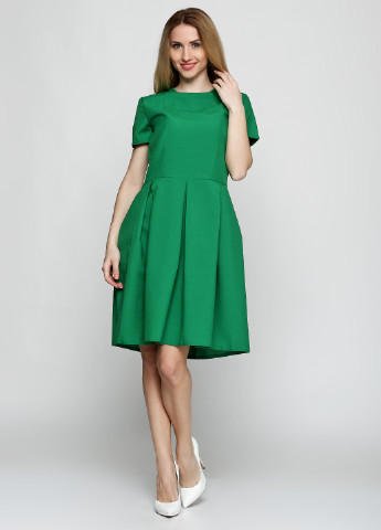 Зелена кежуал платье ANVI однотонна