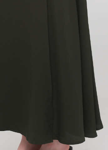 Оливковое (хаки) кэжуал платье на запах Minimum однотонное